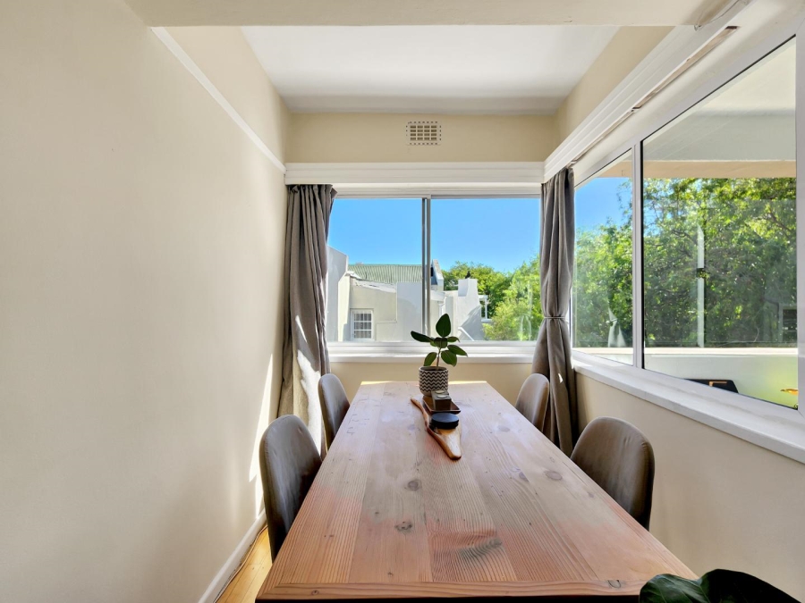 2 Bedroom Property for Sale in Green Point Western Cape